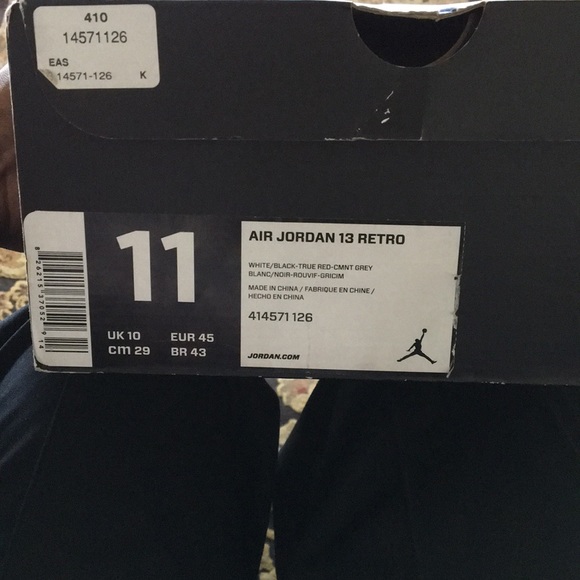 Jordan 11 - Picture 5 of 6